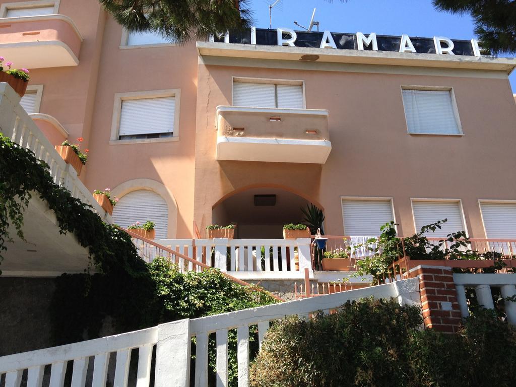 Albergo Miramare Bergeggi Exterior foto
